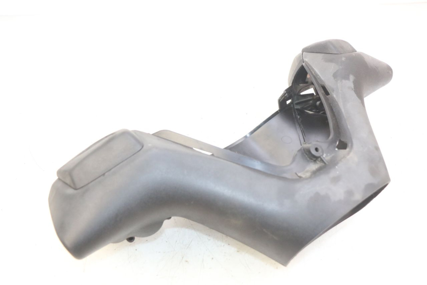 photo de HANDLEBAR SWITCH COVER PIAGGIO XEVO - X EVO 125 (2007 - 2017) - Technical close-up