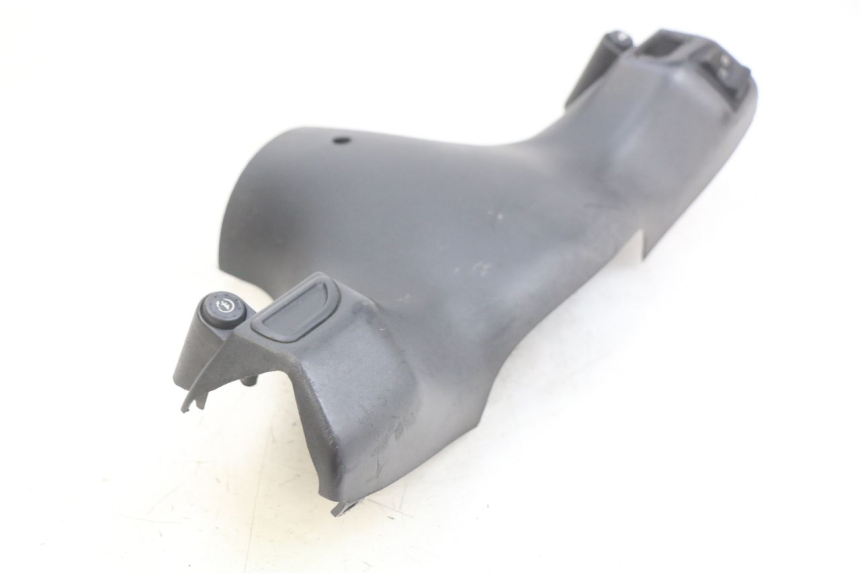 photo de HANDLEBAR SWITCH COVER PIAGGIO ZIP 4T 50 (2018 - 2020) - Alternative perspective