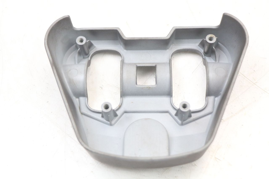 photo de HANDLEBAR COVER SYM CROX 4T 50 (2016 - 2023) - Technical close-up