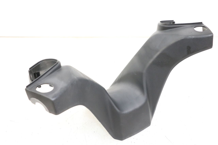 photo de HANDLEBAR COVER KYMCO DINK STREET 125 (2009 - 2014) - Fixing points details