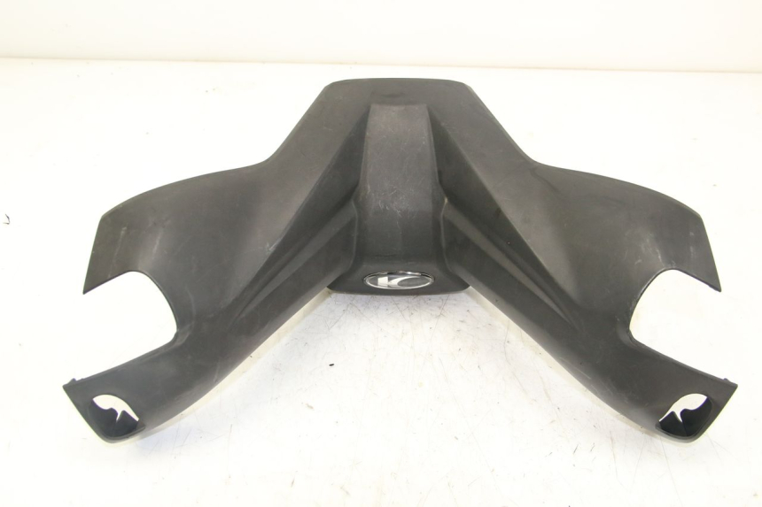 photo de HANDLEBAR COVER KYMCO DOWNTOWN ABS 125 (2015 - 2017) - Technical close-up