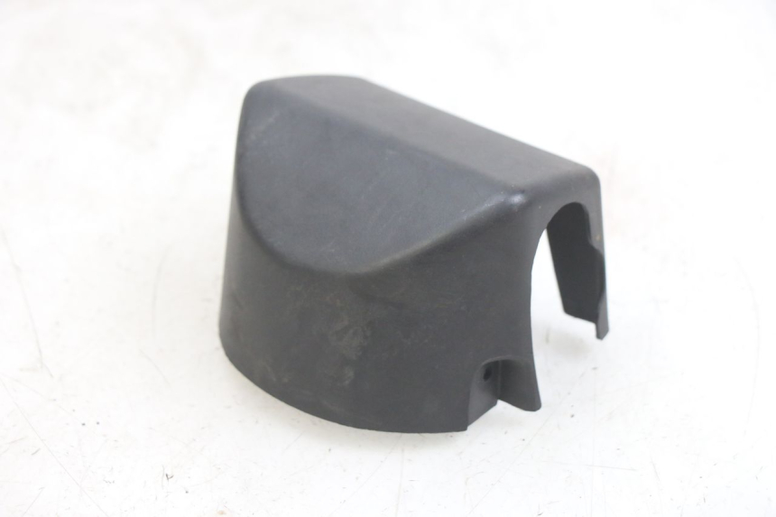photo de HANDLEBAR COVER TNT MOTOR FASTINO 4T 50 (2013 - 2019) - Technical close-up