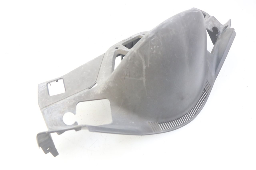 photo de HANDLEBAR COVER HONDA FES PANTHEON 125 (2003 - 2007) - Technical close-up