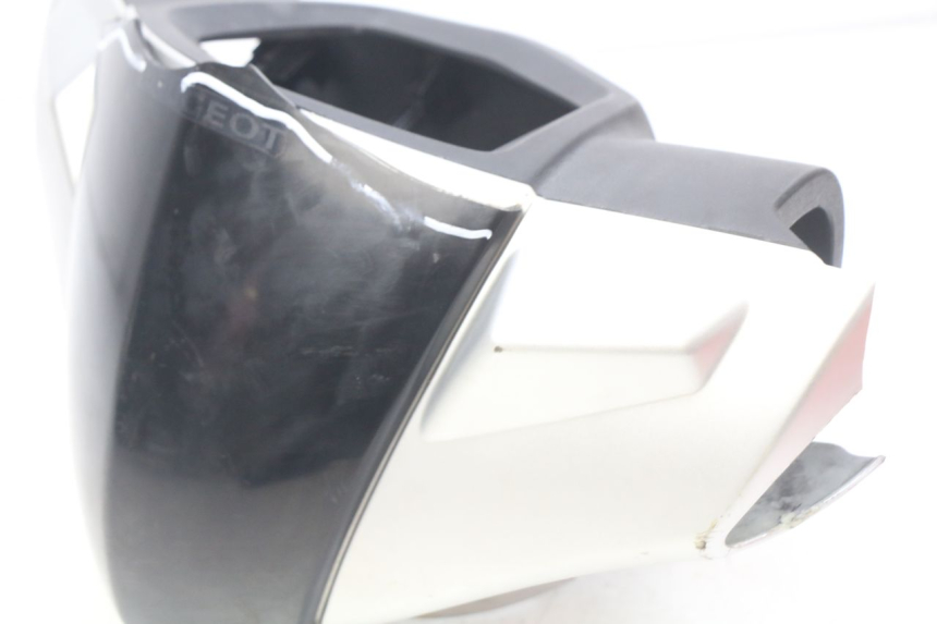 photo de HANDLEBAR COVER PEUGEOT KISBEE 2T 50 (2010 - 2017) - Fixing points details