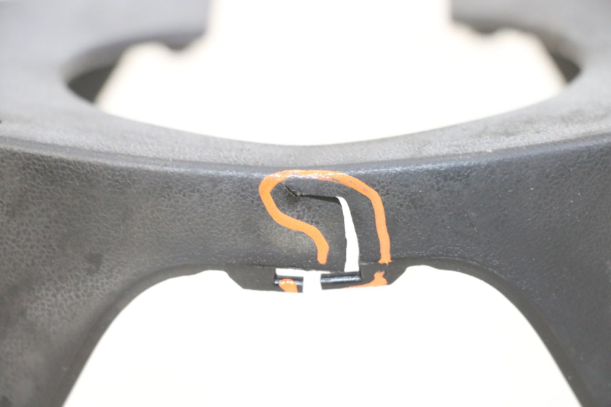 photo de HANDLE BAR PANEL KYMCO DINK 4T 50 (2007 - 2018) - Supplementary product photo