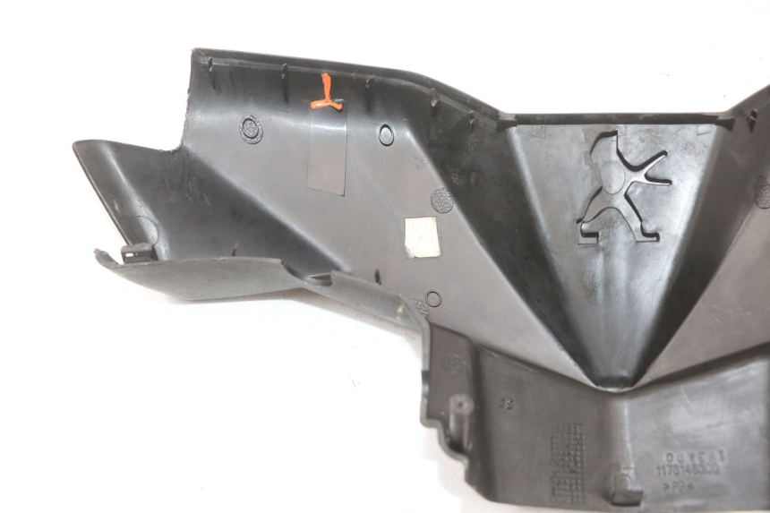 photo de HANDLEBAR COVER PEUGEOT LUDIX 50 (2005 - 2007) - Checked used part