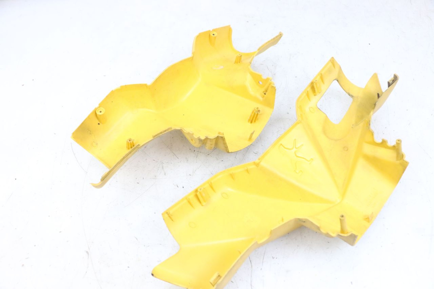 photo de HANDLEBAR COVER PEUGEOT LUDIX 50 (2008 - 2017) - Markings and original references