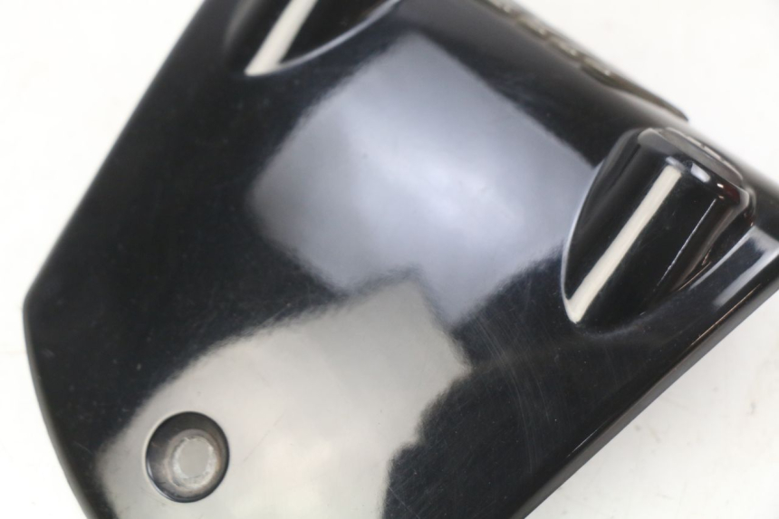 photo de HANDLEBAR COVER PIAGGIO MP3 LT 300 (2010 - 2016) - Component detail