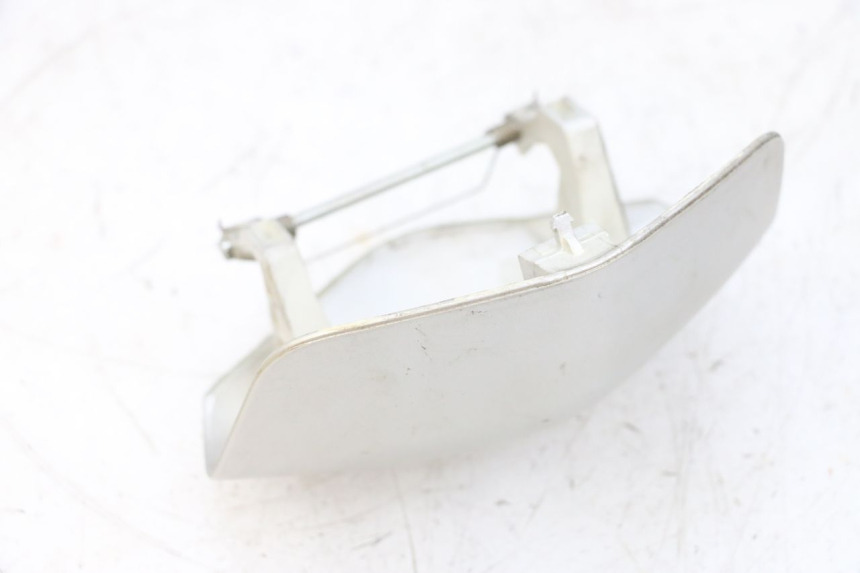 photo de HANDLE BAR PANEL PEUGEOT SATELIS 125 (2013 - 2018) - Zoom on usage condition