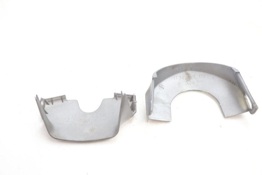 photo de HANDLE BAR PANEL PEUGEOT TREKKER 50 (1995 - 2004) - Surface and material condition