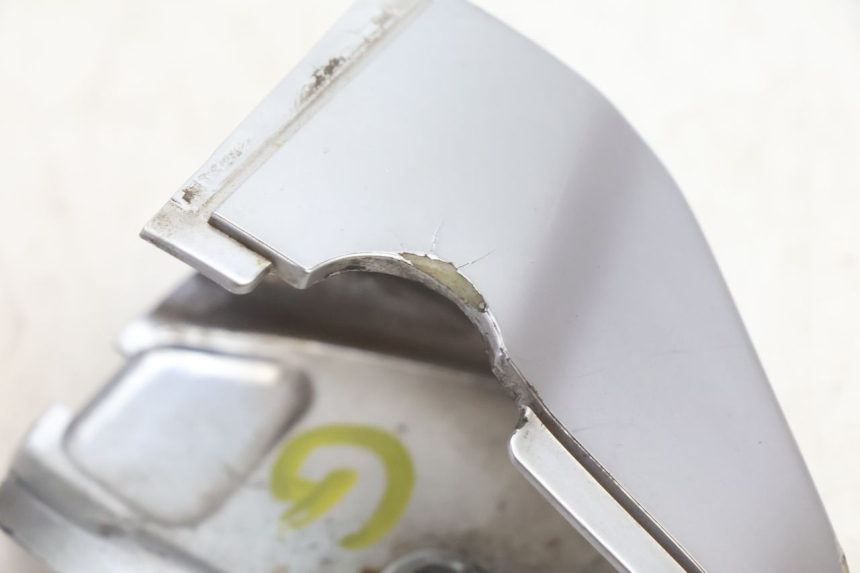 photo de HANDLEBAR COVER PIAGGIO VESPA PRIMAVERA 2T 50 (2013 - 2018) - Surface and material condition