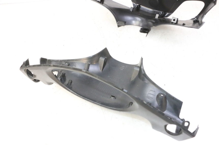 photo de HANDLE BAR PANEL MBK WAAP 125 (2008 - 2013) - High-resolution close-up