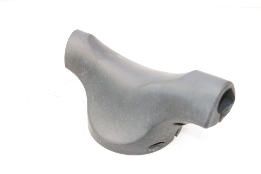 photo de HANDLE BAR PANEL YAMAHA WAVE RUNNER GP R 1200 (2000 - 2003) - Technical close-up