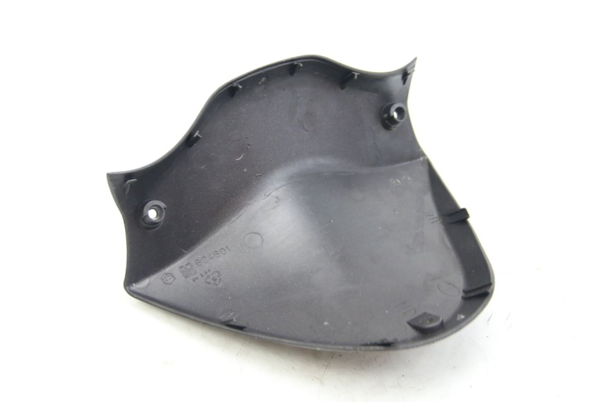 photo de HANDLEBAR COVER PIAGGIO X8 125 (2004 - 2007) - Surface and material condition