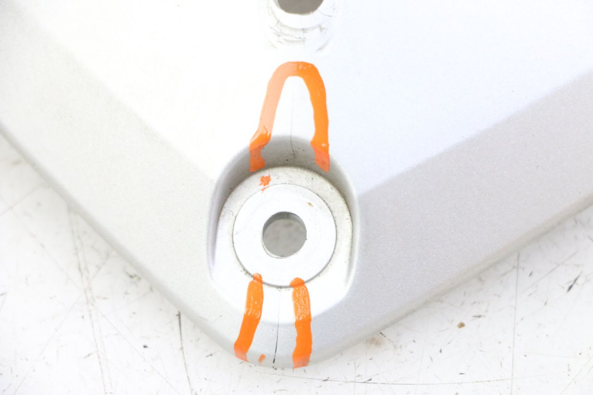 photo de HANDLEBAR COVER YAMAHA X-MAX XMAX ABS 250 (2010 - 2014) - Technical close-up