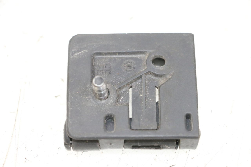 photo de BAG HOOK MBK BOOSTER SPIRIT NAKED 50 (2004 - 2017) - Component detail