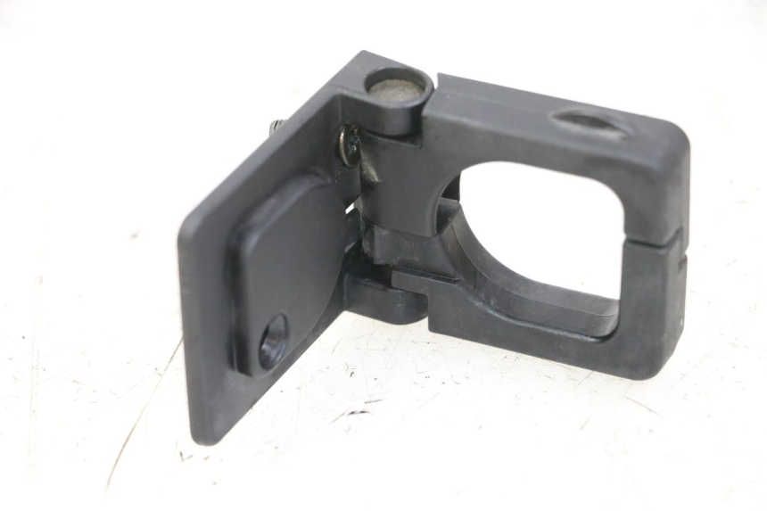 photo de BAG HOOK PEUGEOT E-VIVACITY 1 (2012 - 2018) - Main view