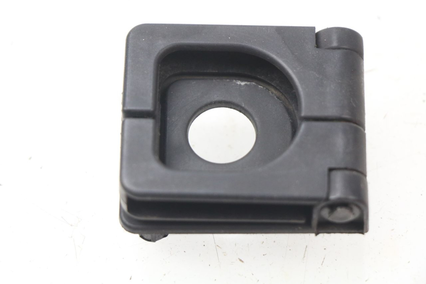 photo de BAG HOOK PEUGEOT KISBEE 2T 50 (2018 - 2022) - Main view