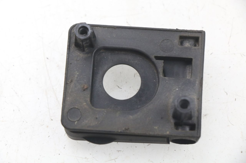 photo de LUGGAGE HOOK PEUGEOT KISBEE 2T 50 (2010 - 2017) - Component detail