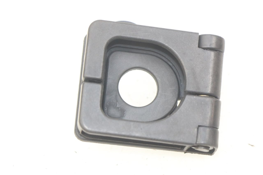 photo de LUGGAGE HOOK PEUGEOT KISBEE 2T 50 (2010 - 2017) - Component detail