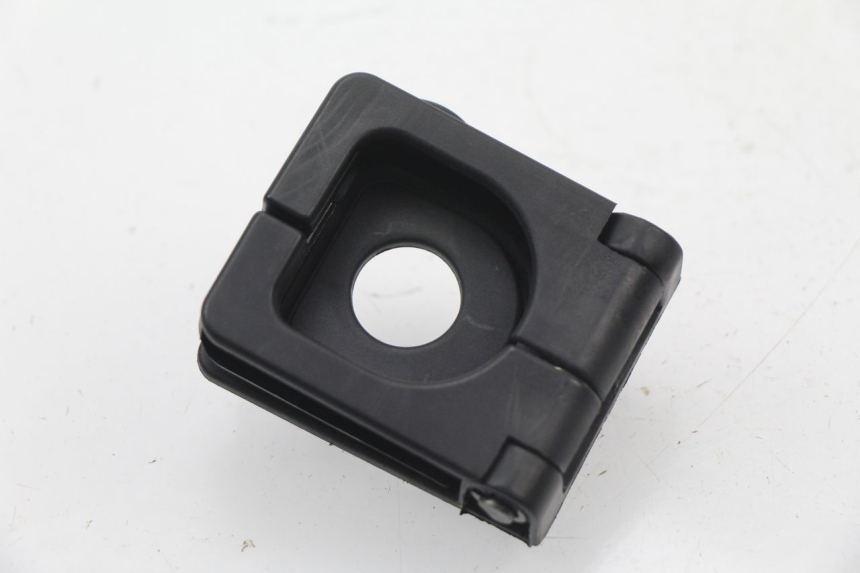 photo de LUGGAGE HOOK PEUGEOT KISBEE 4T 50 (2018 - 2022) - Main view