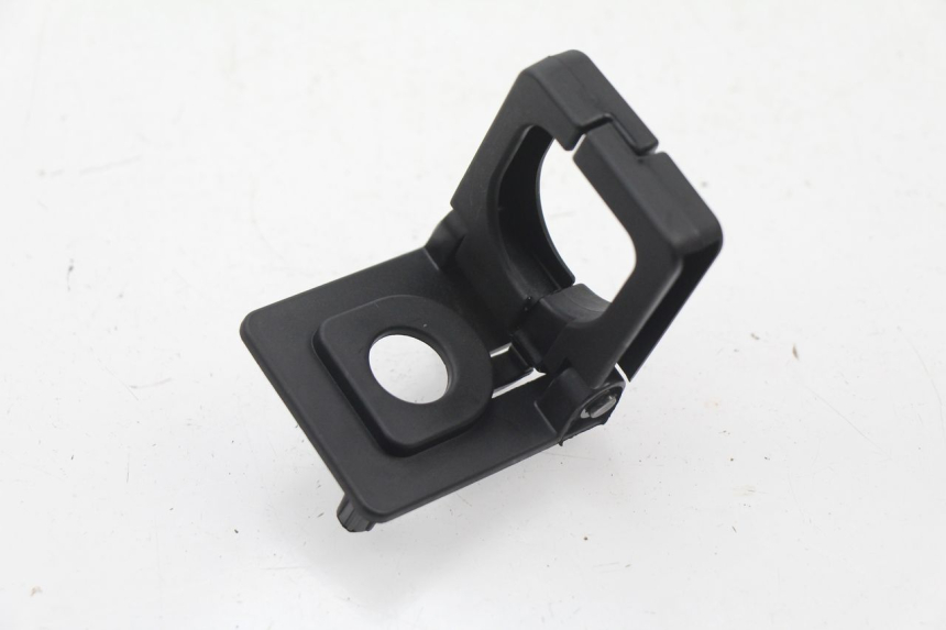 photo de LUGGAGE HOOK PEUGEOT KISBEE 4T 50 (2018 - 2022) - Component detail