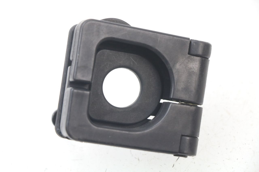 photo de LUGGAGE HOOK PEUGEOT KISBEE 4T 50 (2010 - 2017) - Component detail