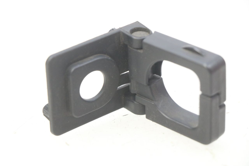 photo de LUGGAGE HOOK PEUGEOT KISBEE 4T 50 (2010 - 2017) - Main view