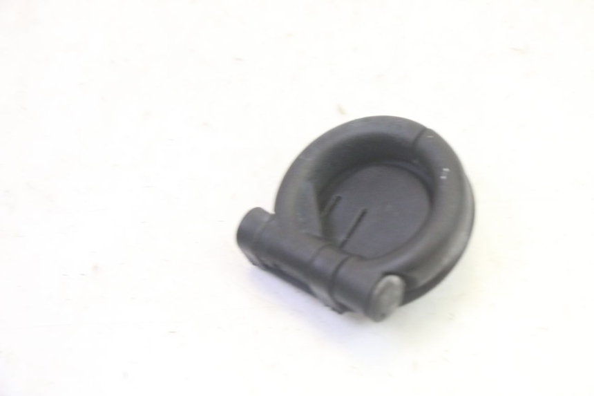 photo de BAG HOOK PIAGGIO MP3 RL 250 (2006 - 2010) - Zoom on usage condition