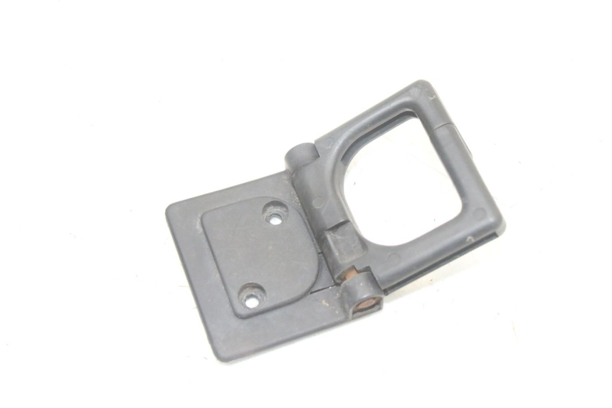 photo de LUGGAGE HOOK PEUGEOT SATELIS COMPRESSOR K15 125 (2006 - 2009) - Component detail