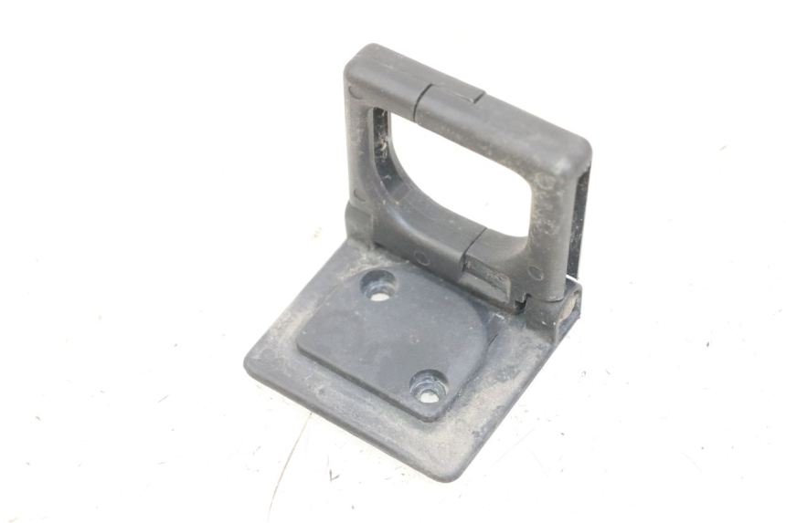 photo de LUGGAGE HOOK PEUGEOT SATELIS 125 (2006 - 2009) - Main view