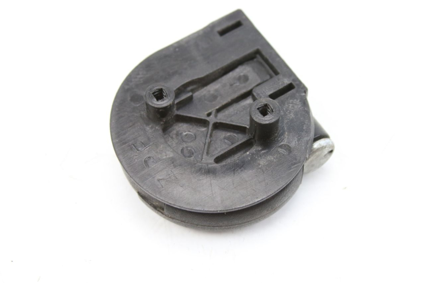 photo de LUGGAGE HOOK APRILIA SR 2T 50 (2012 - 2017) - Component detail