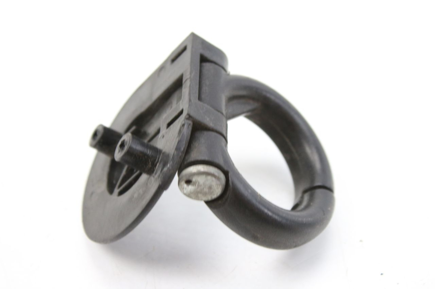 photo de LUGGAGE HOOK APRILIA SR 2T 50 (2012 - 2017) - Zoom on usage condition