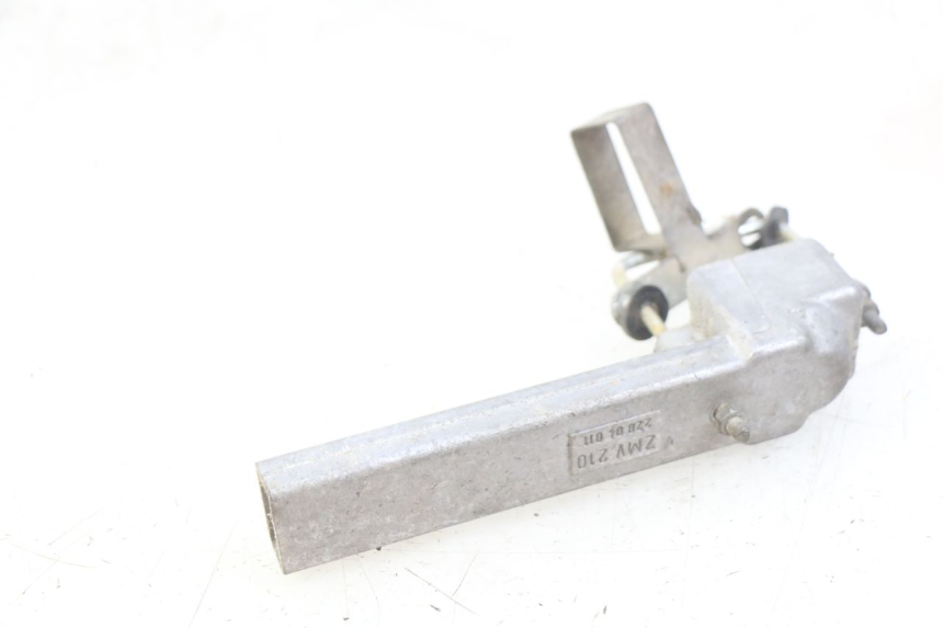 photo de LUGGAGE HOOK JAWA STELLA BABETTA 134 50 - Technical close-up