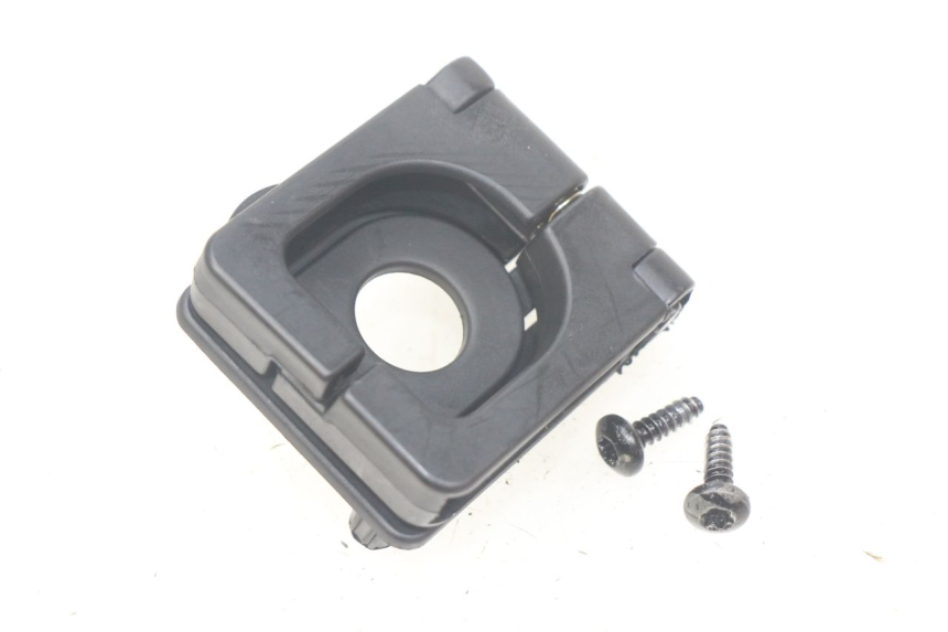 photo de LUGGAGE HOOK PEUGEOT STREETZONE 4T 50 (2018 - 2023) - Main view