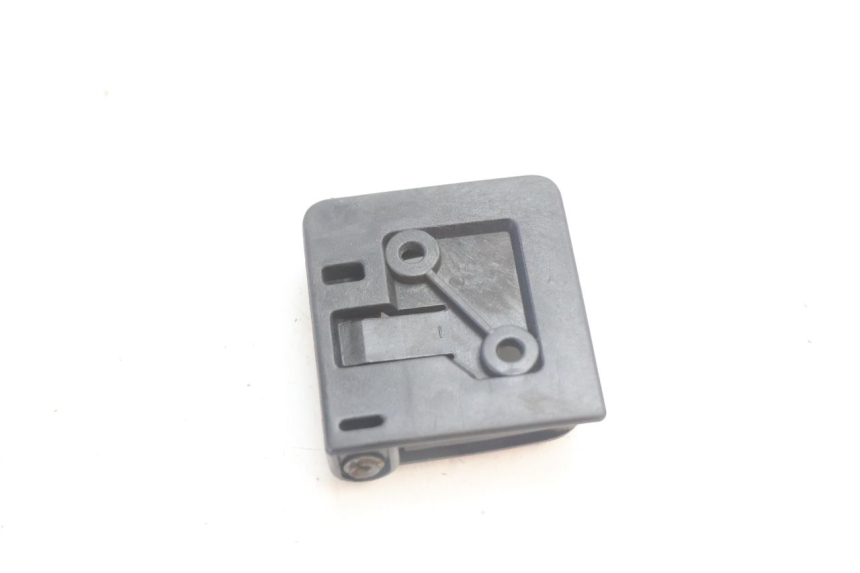 photo de BAG HOOK PIAGGIO TYPHOON 50 (1993 - 1999) - Zoom on usage condition