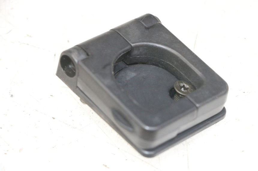 photo de BAG HOOK PEUGEOT VIVACITY NEW 2T 50 (2008 - 2017) - Zoom on usage condition