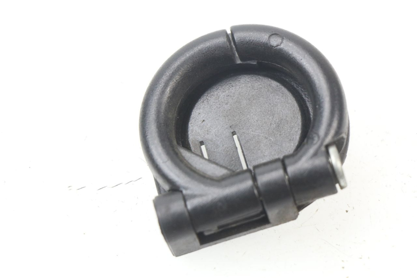 photo de LUGGAGE HOOK PIAGGIO ZIP 4T 50 (2018 - 2020) - Main view