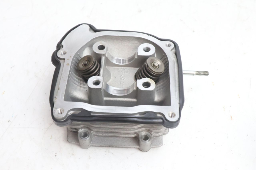 photo de CYLINDER HEAD KYMCO AGILITY 16+ 4T 50 (2018 - 2023) - Component detail