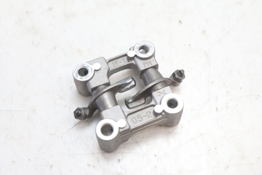 photo de CYLINDER HEAD KYMCO AGILITY 4T 50 (2005 - 2018) - Detailed visual inspection