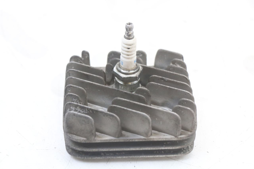 photo de CYLINDER HEAD APRILIA SR MOTARD 50 (2012 - 2018) - Component detail