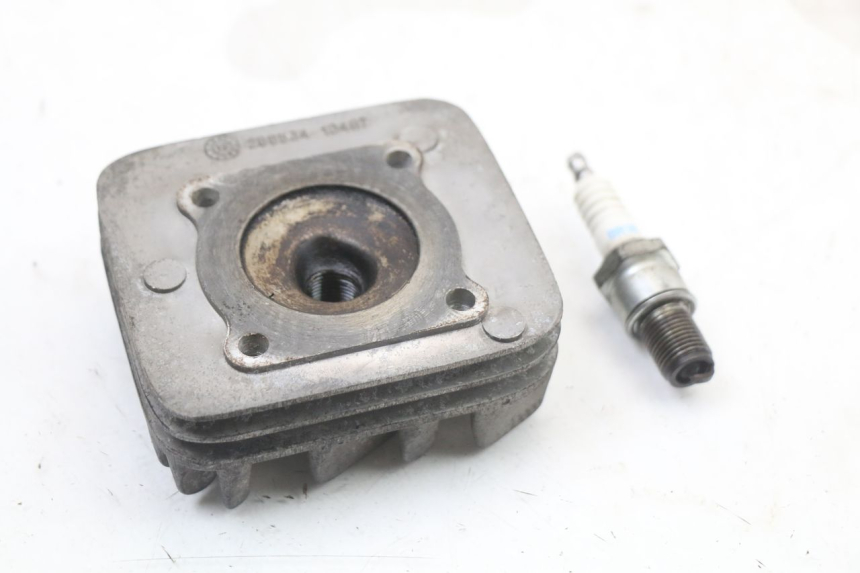 photo de CYLINDER HEAD APRILIA SR MOTARD 50 (2012 - 2018) - Fixing points details