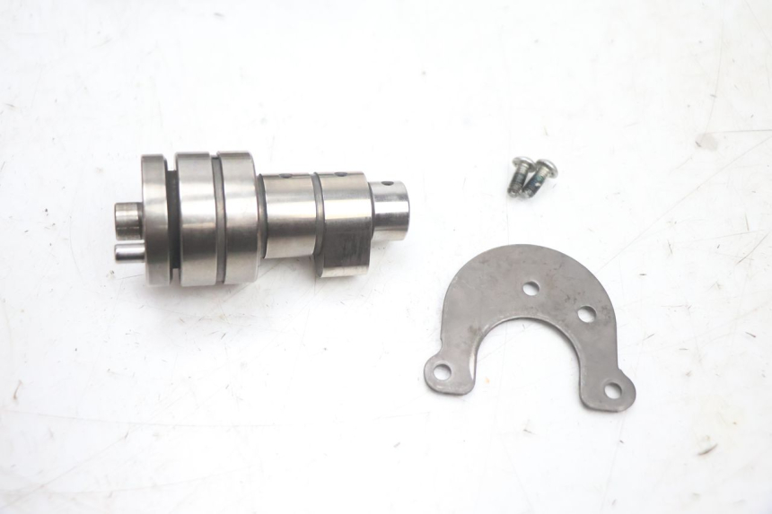 photo de REAR CYLINDER HEAD GILERA GP 800 (2007 - 2013) - Detailed visual inspection