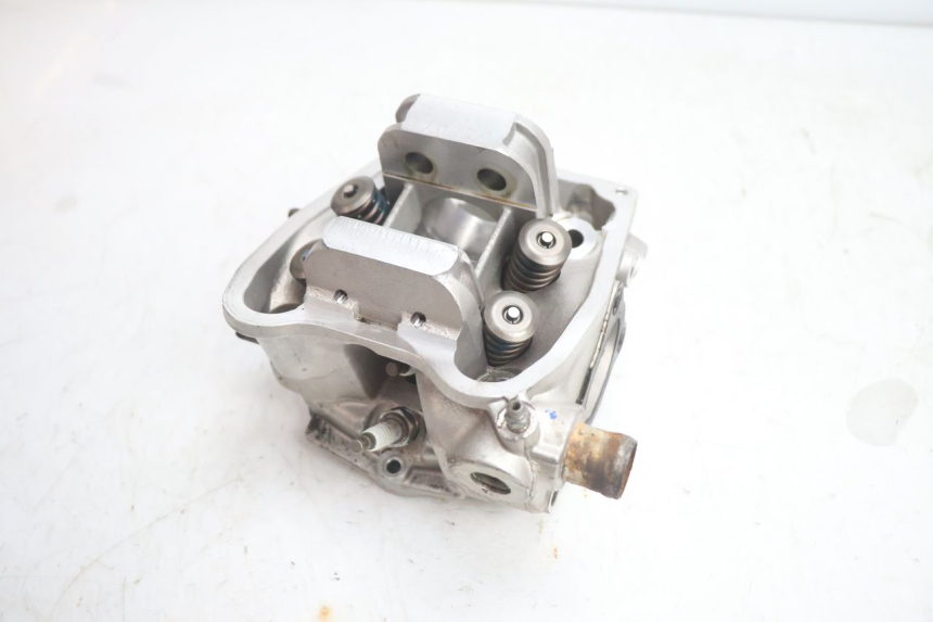 photo de REAR CYLINDER HEAD GILERA GP 800 (2007 - 2013) - Surface and material condition