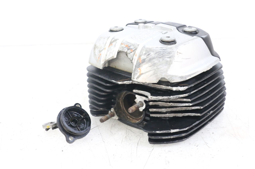photo de REAR CYLINDER HEAD MOTO GUZZI NORGE 8V GT 1200 (2011 - 2016) - Component zoom