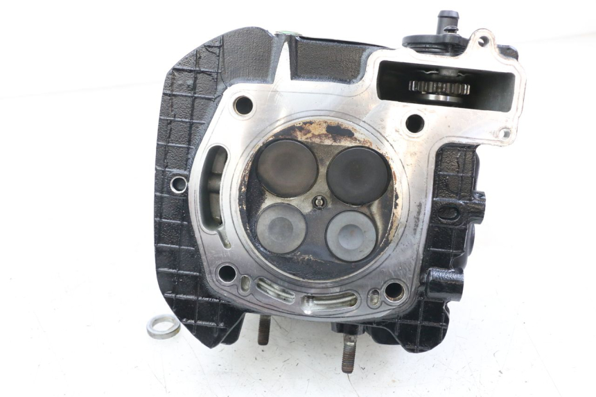 photo de REAR CYLINDER HEAD MOTO GUZZI NORGE 8V GT 1200 (2011 - 2016) - Alternative perspective