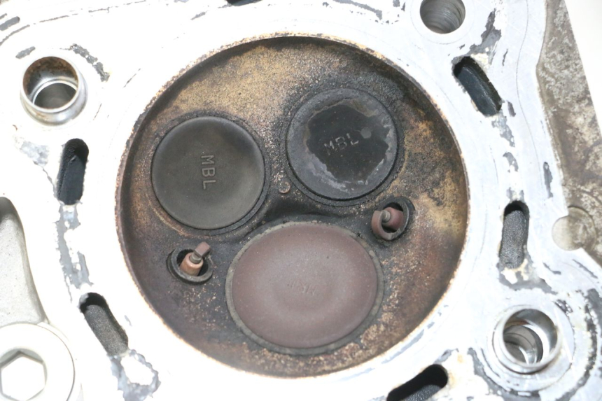 photo de REAR CYLINDER HEAD HONDA NTV DEAUVILLE 650 (2001 - 2006) - Used quality zoom