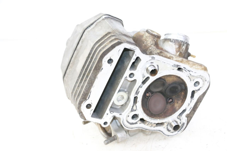 photo de REAR CYLINDER HEAD HONDA NTV DEAUVILLE 650 (2001 - 2006) - Zoom on usage condition