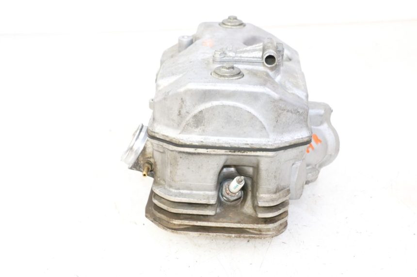 photo de REAR CYLINDER HEAD HONDA NTV DEAUVILLE 650 (2001 - 2006) - Product overview