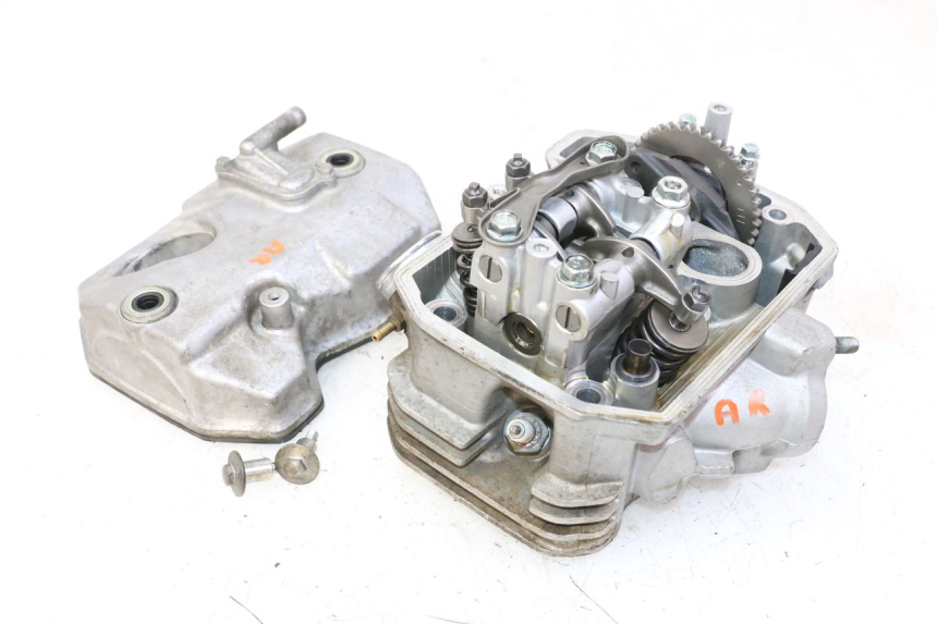 photo de REAR CYLINDER HEAD HONDA NTV DEAUVILLE 650 (2001 - 2006) - Checked used part
